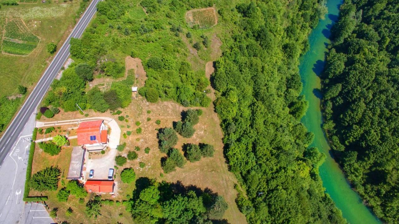 Guest House Iva Szluin Kültér fotó